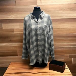 Beautiful silver/gray/white Flannel